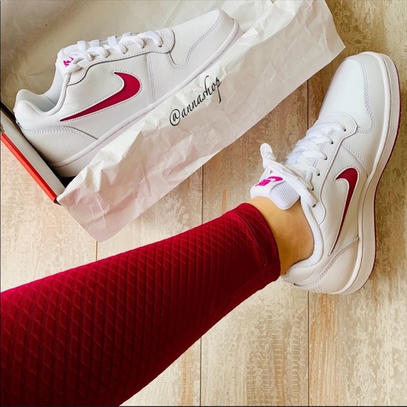 Nike Shoes - NWT Nike Enernon